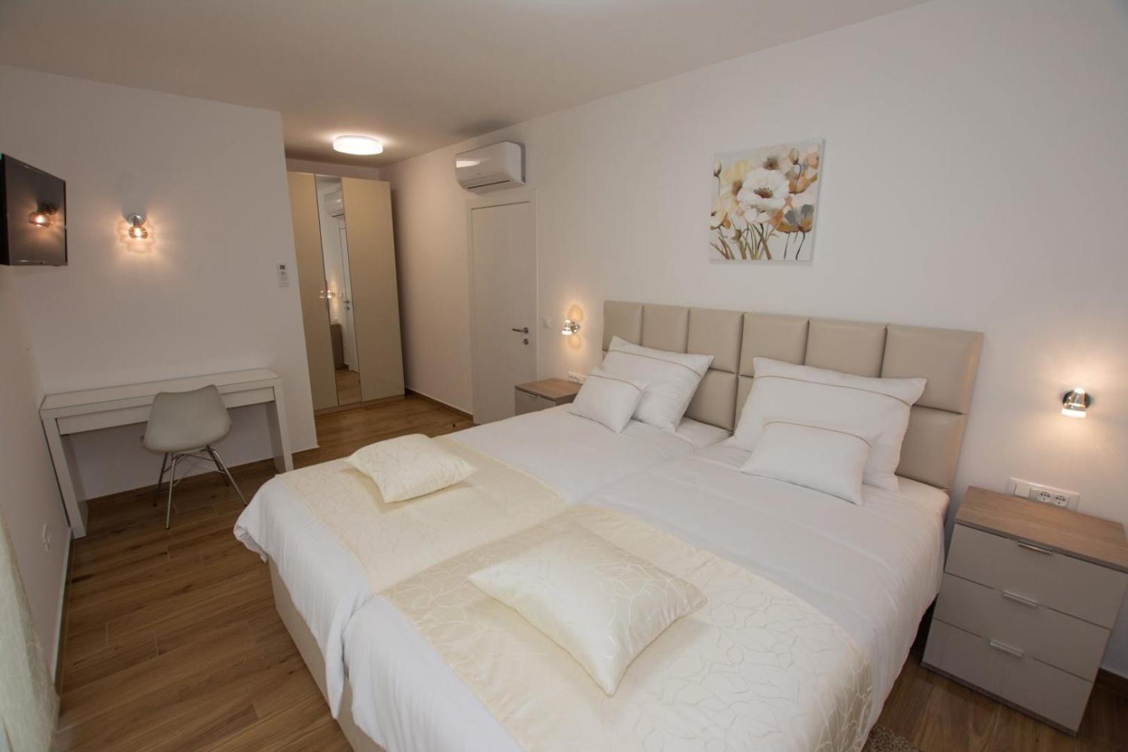 Villa Stella - Crowonder Luxury Rent Turanj Exteriör bild